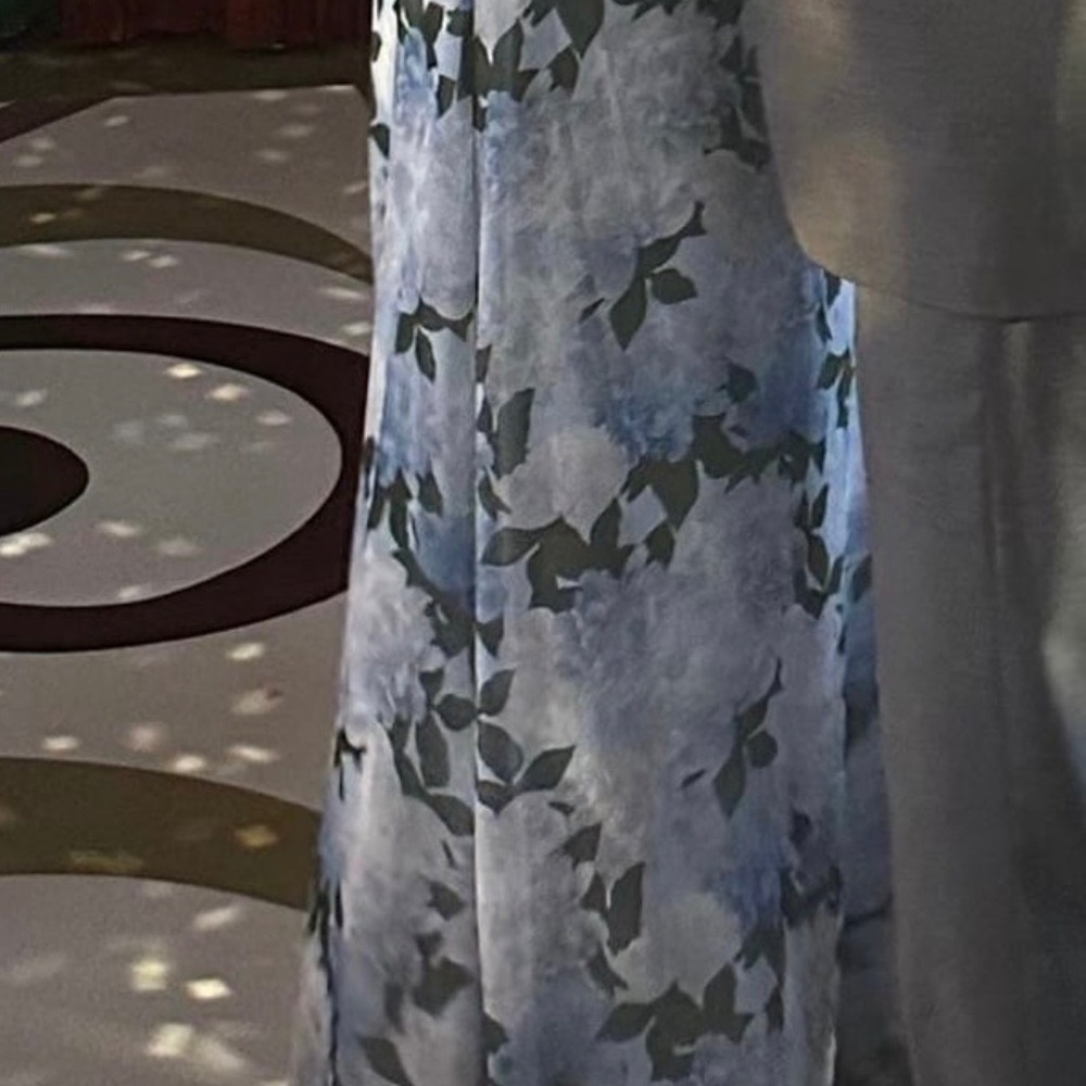 Sachin & Babi Kayla floral print chiffon gown Glacial Peonies - Picture 5 of 11